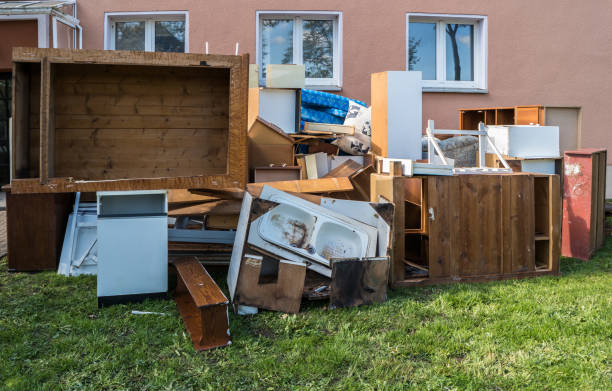 Best Construction Debris Removal  in University Center, VA